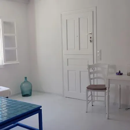 τinos Sea View *