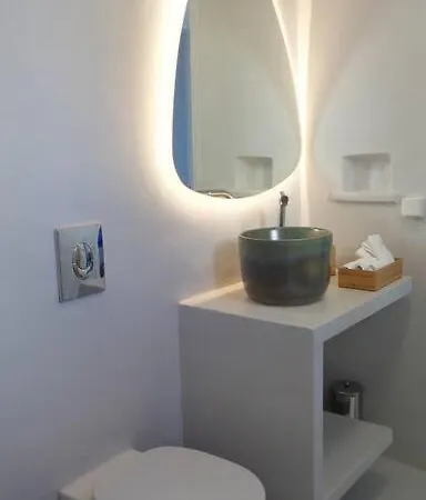 τinos Sea View Feriehus